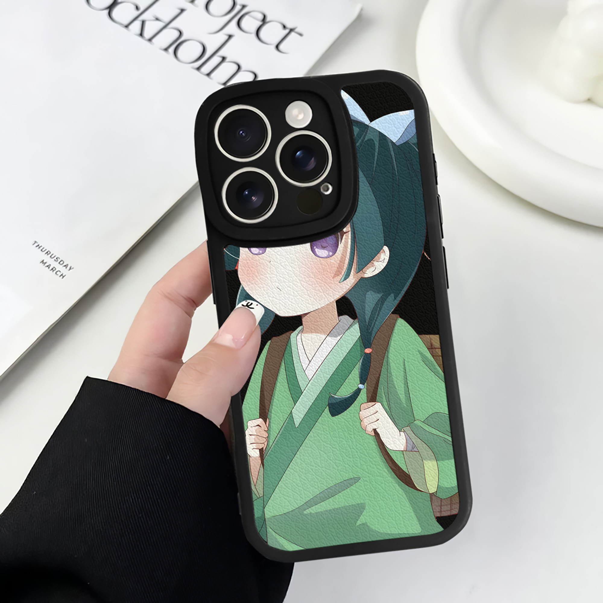 （画像用） 薬屋のひとりごと The Apothecary Diaries 【iPhone 16シリーズ対応】シリコンスマホケース（レザー調） 材質：シリコン
